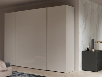 Armadio con ante scorrevoli Liberty laccato lucido di Favero