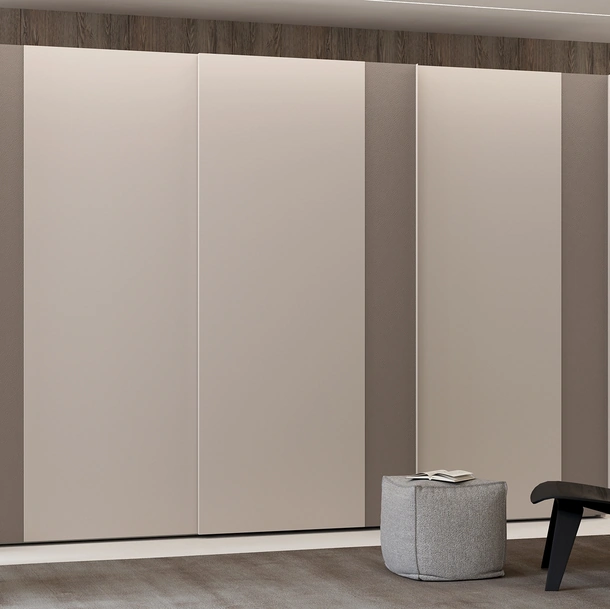 Armadio con ante scorrevoli Linea-S di Favero