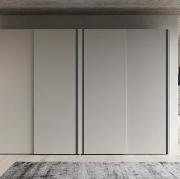 Armadio con ante scorrevoli Presa S laccato di Favero