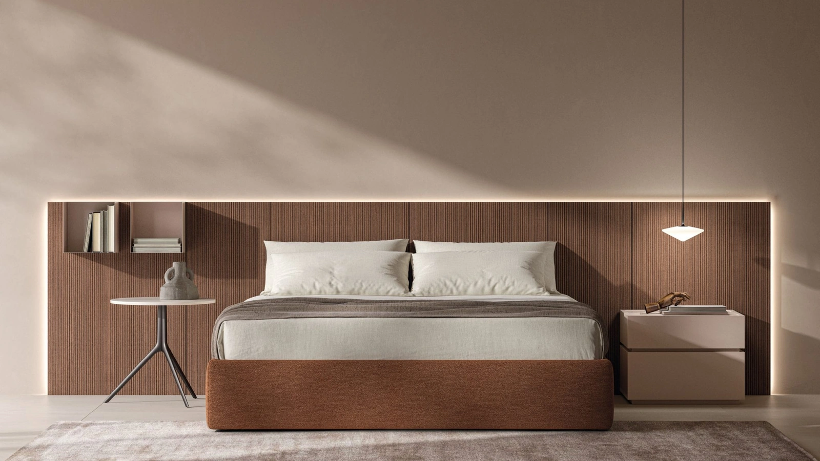 Letto Sommier in tessuto con boiserie in materico Noce cannettato di Tagliabue Mobili