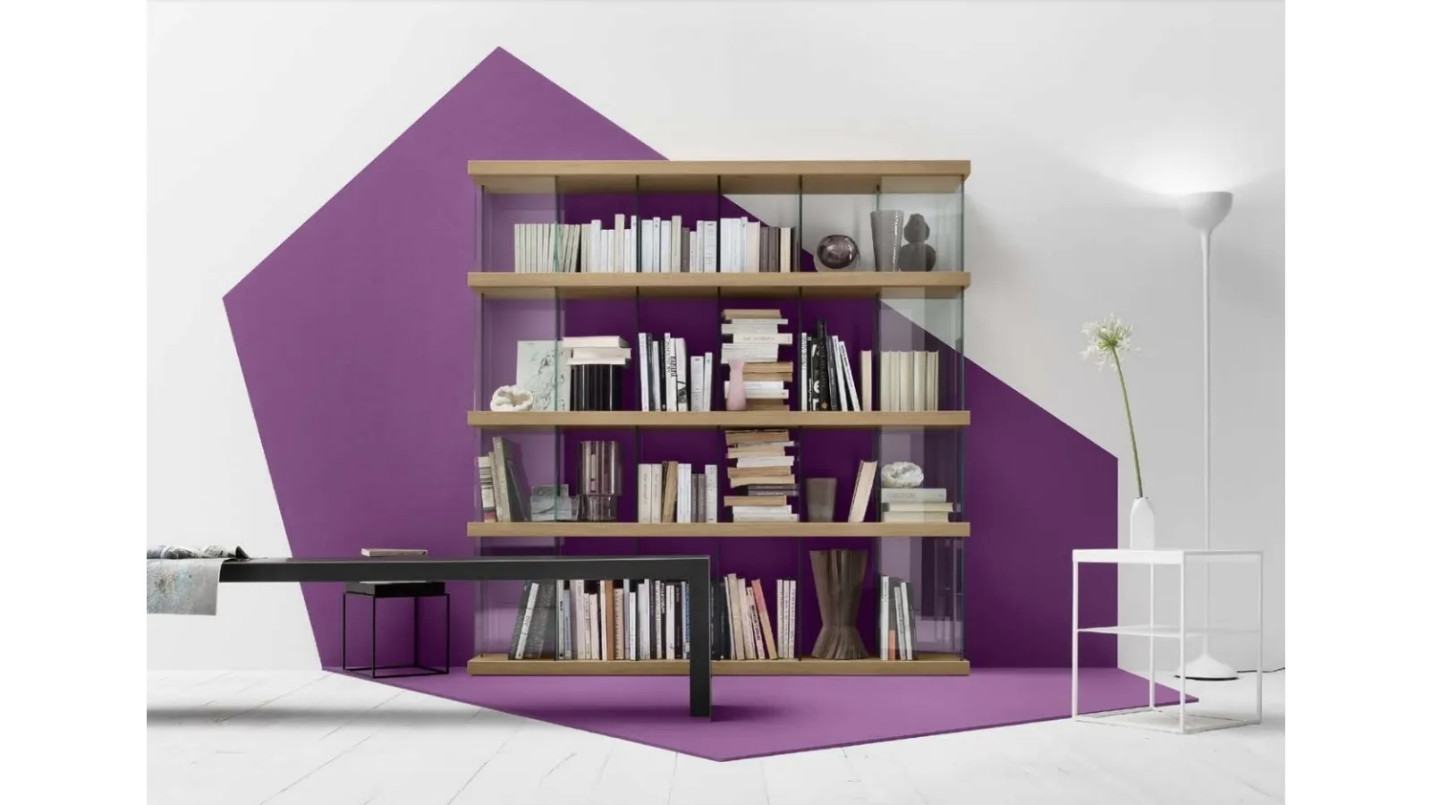 Libreria a muro Mensola 11 in Rovere Miele e Vetro di Veneta Cucine