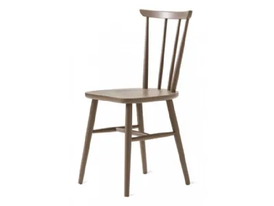 Sedia British in faggio verniciato di Veneta Cucine