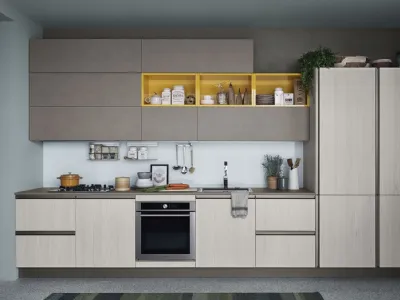 Cucina Moderna lineare Start Time Presa in finitura Graffiato scuro e Play Rovere chiaro di Veneta Cucine